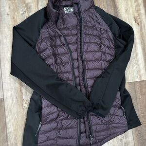 Weatherproof Women's Black and Purple Puffer Jacket